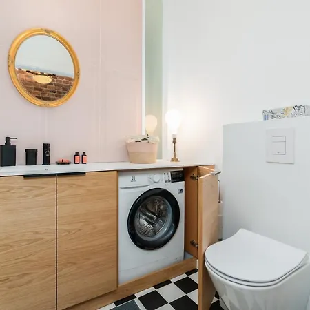 Unique Mottego With Parking By Renters Prestige